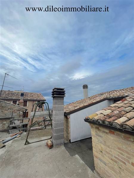 35DILEOIMMOBILIAREVENDEAPPARTAMENTOALGREZZORIPATRA