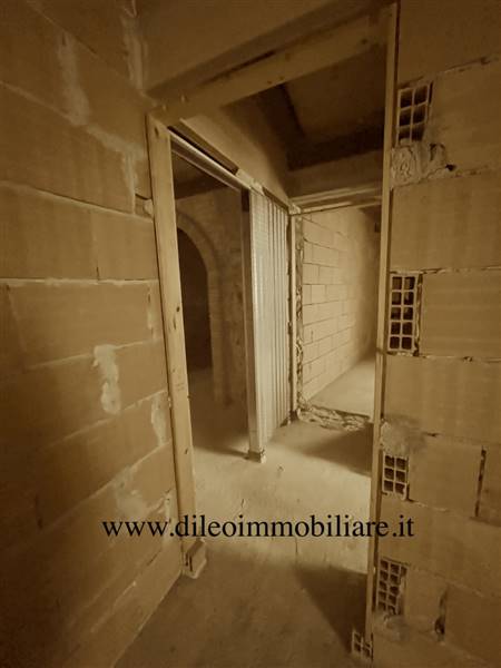 18DILEOIMMOBILIAREVENDEAPPARTAMENTOALGREZZORIPATRA
