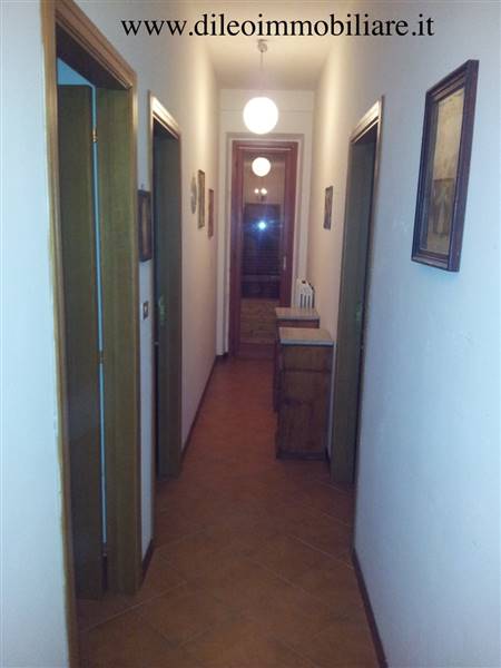 15DILEOIMMOBILIAREVENDECASACONTERRENOCASTORANO.jpg