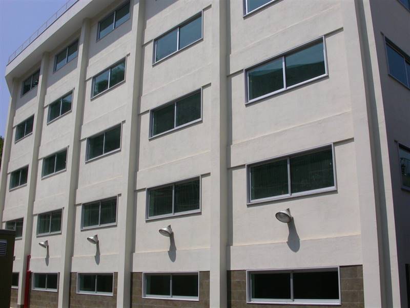 ufficio in vendita a Napoli in zona San Carlo all'Arena