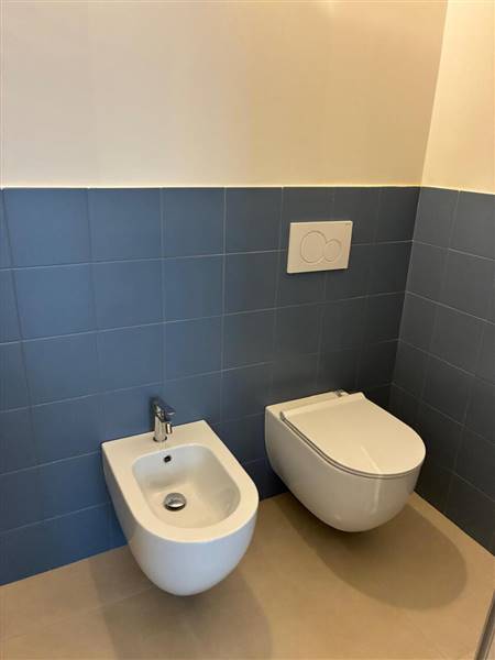 32 SAN BENEDETTO DEL TR-TRILOCALE ZONA STAZIONE FE