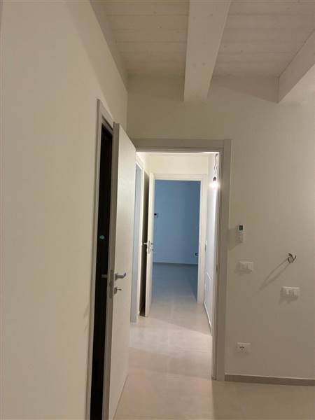 40 SAN BENEDETTO DEL TR-TRILOCALE ZONA STAZIONE FE