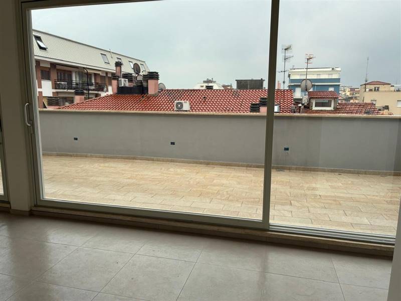 49 SAN BENEDETTO DEL TR-TRILOCALE ZONA STAZIONE FE