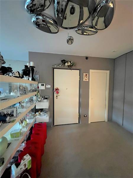 DILEOIMMOBILIARE VENDE VILLA