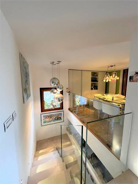 DILEOIMMOBILIARE VENDE VILLA