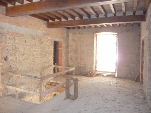 Appartamento indipendente ristrutturato in zona Vigatto (fraz. Corcagnano) a Parma