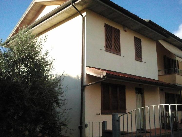 Villa a schiera in ottime condizioni a Capannori