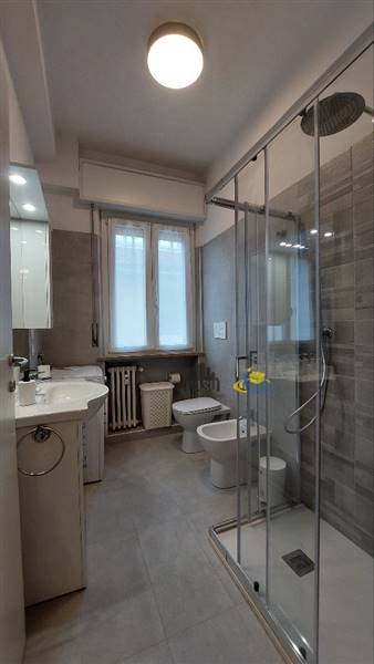 Bagno finestra.jpg