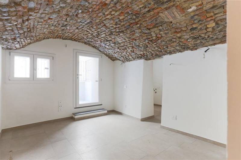 _16A3001 (Large).jpg