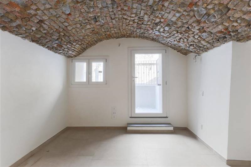 _16A2999 (Large).jpg