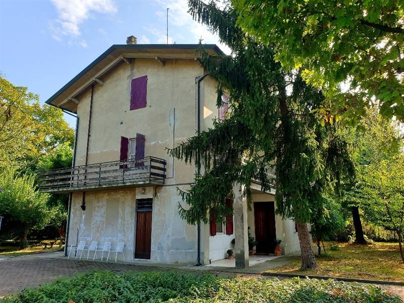 Casa singola in Strada Maestà Bassa 13 a Roccabianca