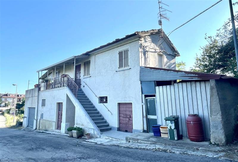 Casa singola in Contrada San Francesco a Monsampolo del Tronto