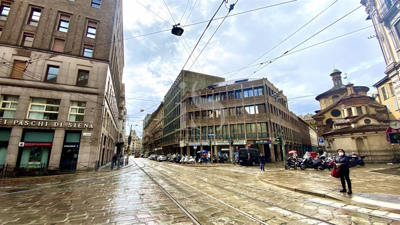 Milano Via Torino Negozio