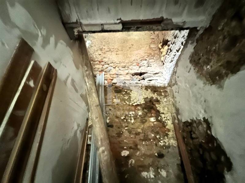 Rustico da Ristrutturare