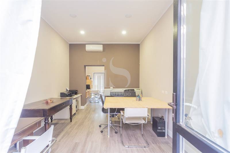 Monza Via Casati Vendita Negozio Studio