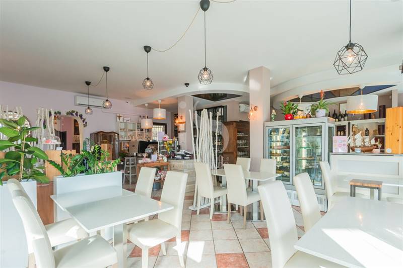 Vendita Licenza Ristorante Bar Pasticceria in ven