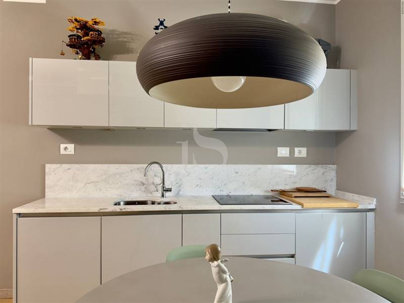 Affitto Trilocale Milano Via Smareglia 11