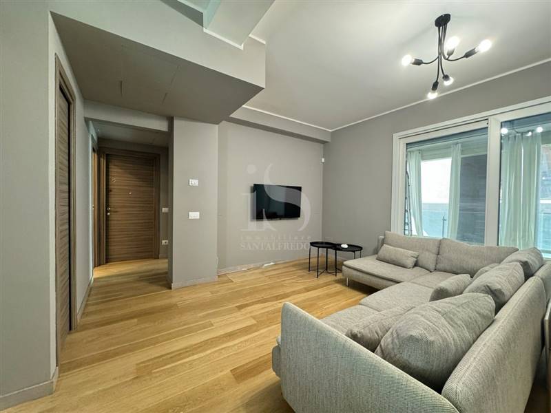 Affitto Trilocale Milano Via Smareglia 11