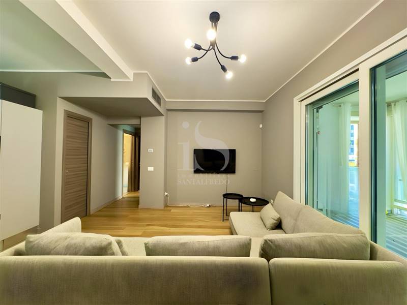 Affitto Trilocale Milano Via Smareglia 11