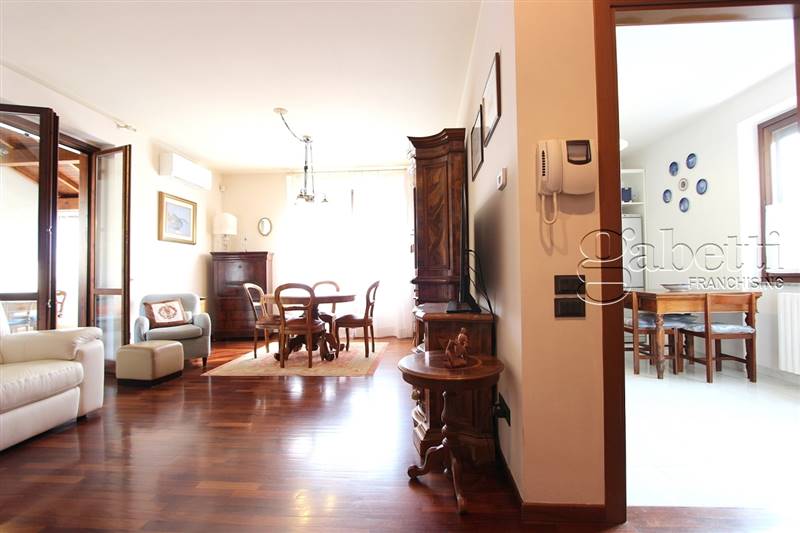 soggiorno cucina al primo piano