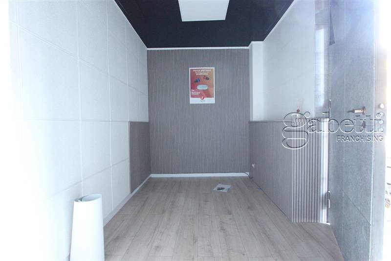 parte posteriore negozio