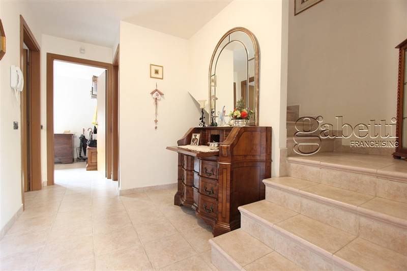 ingresso piano terra