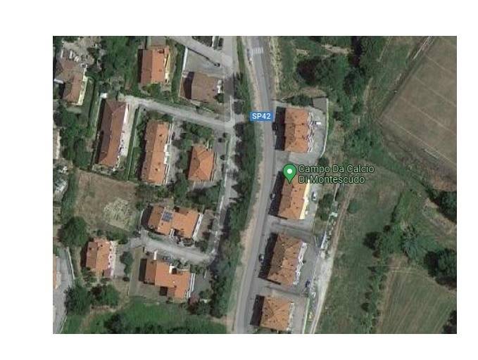 terreno montescudo.jpg