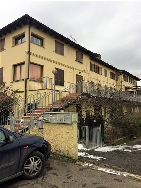 Bilocale abitabile in zona Castello di Serravalle a Valsamoggia