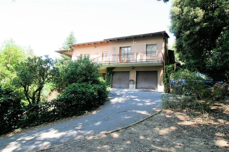 Villa in Bagnolo in zona Bagnolo a Montemurlo