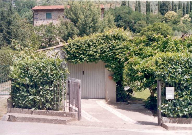 Casa semi indipendente in ottime condizioni in zona Lunata a Capannori