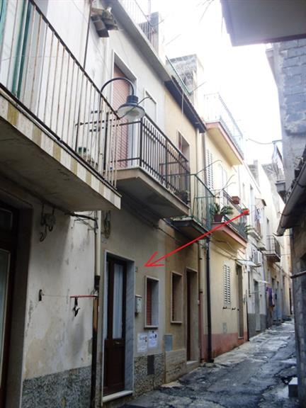Casa singola in Via Ippari in zona Scicli a Scicli