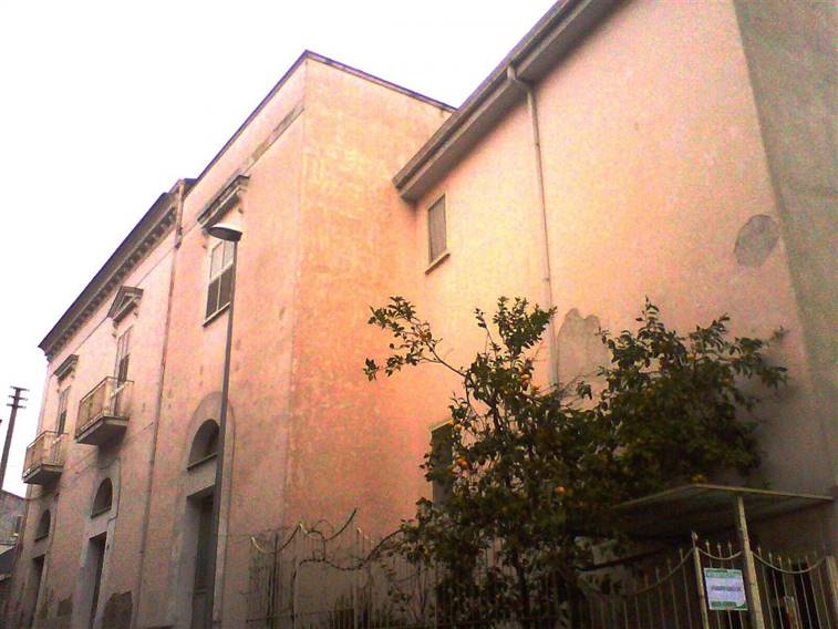 Casa singola in Via P.carolino a Maddaloni
