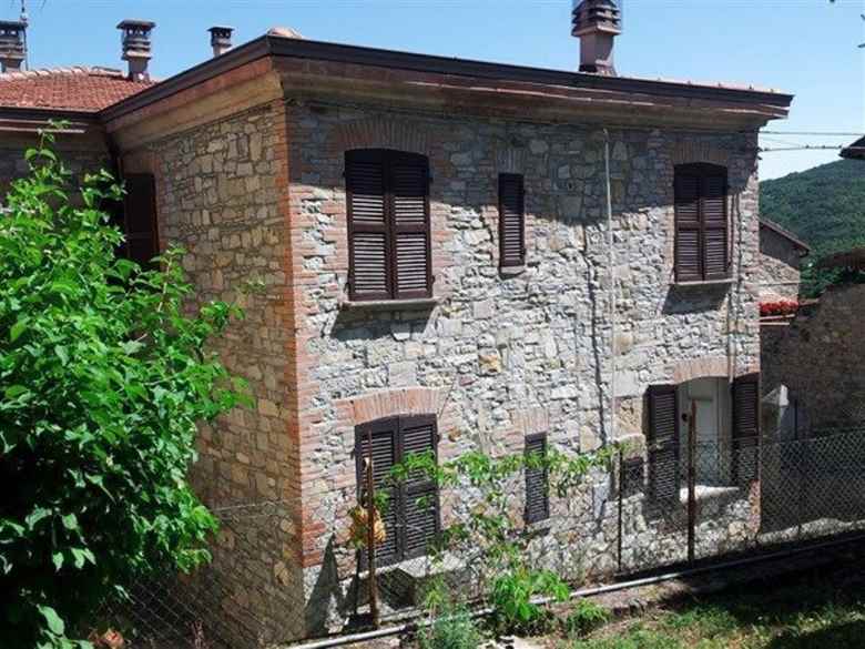 Villa in zona Castelletto a Vernasca