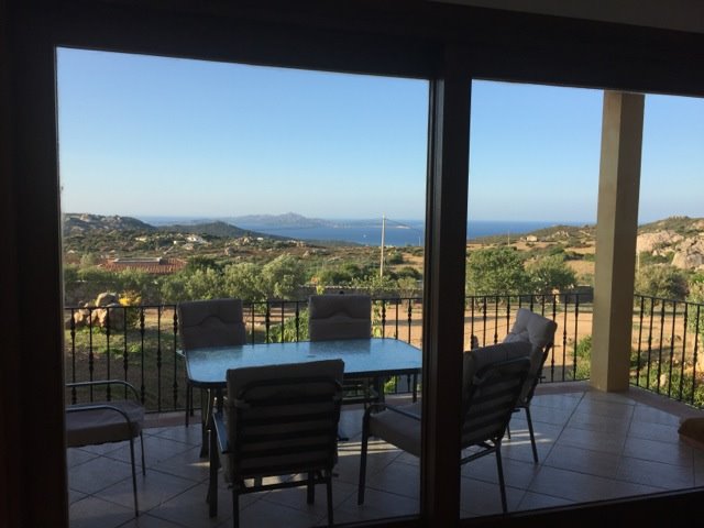 cannigione vendesi villa