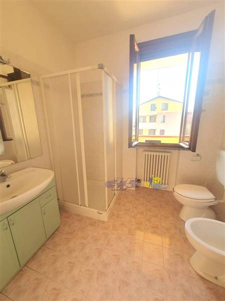 WhatsApp Image 2025-02-24 at 11.43.34 (2).jpeg