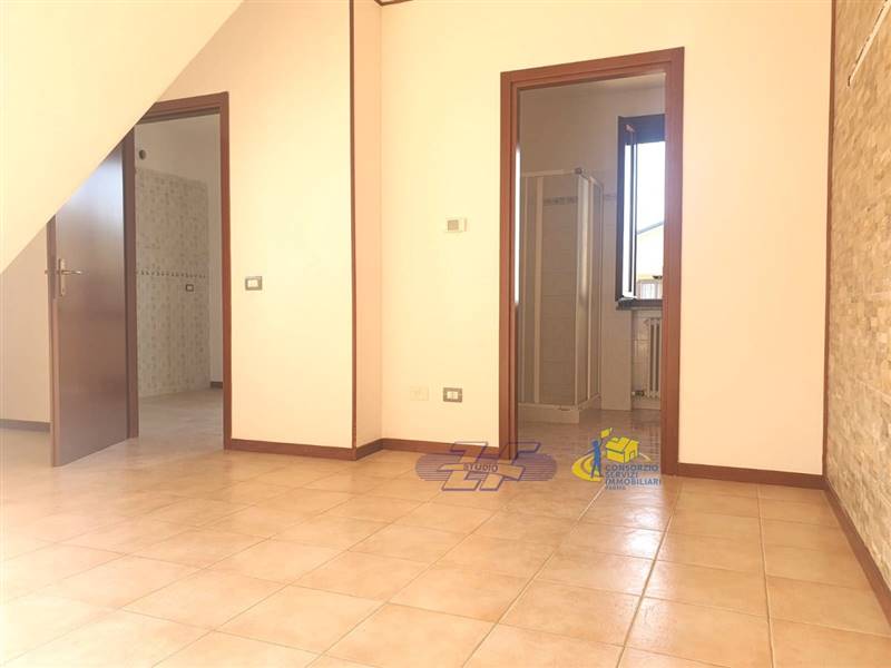 WhatsApp Image 2025-02-24 at 11.43.36 (1).jpeg