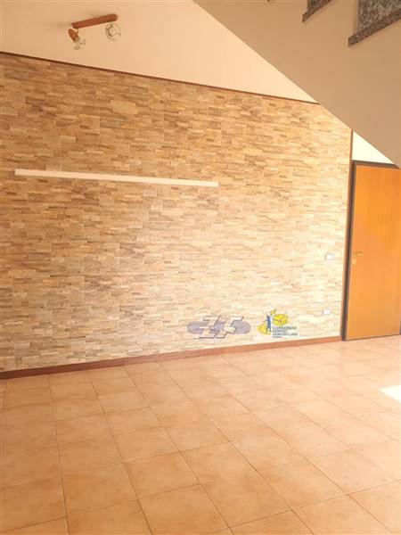 WhatsApp Image 2025-02-24 at 11.43.32 (2).jpeg