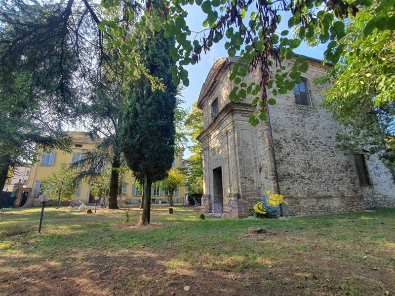 WhatsApp Image 2025-10-20 at 09.03.22.jpeg