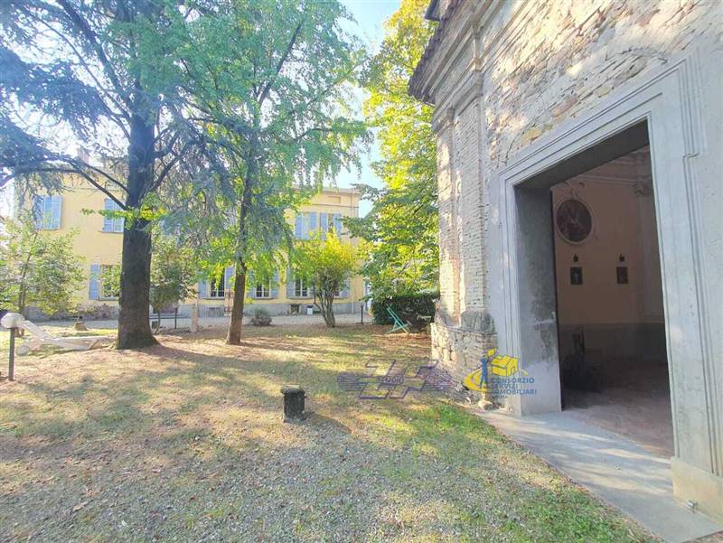 WhatsApp Image 2025-10-20 at 09.03.22 (3).jpeg