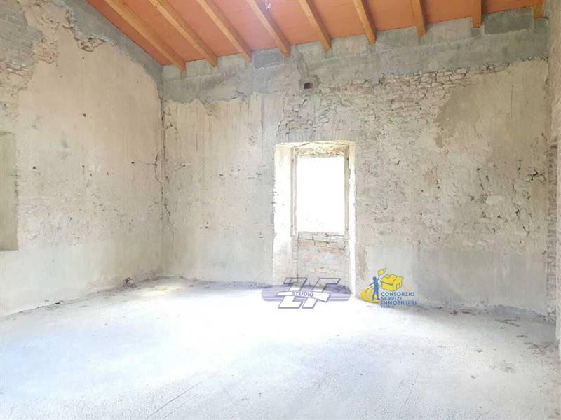 WhatsApp Image 2025-05-20 at 16.21.26.jpeg