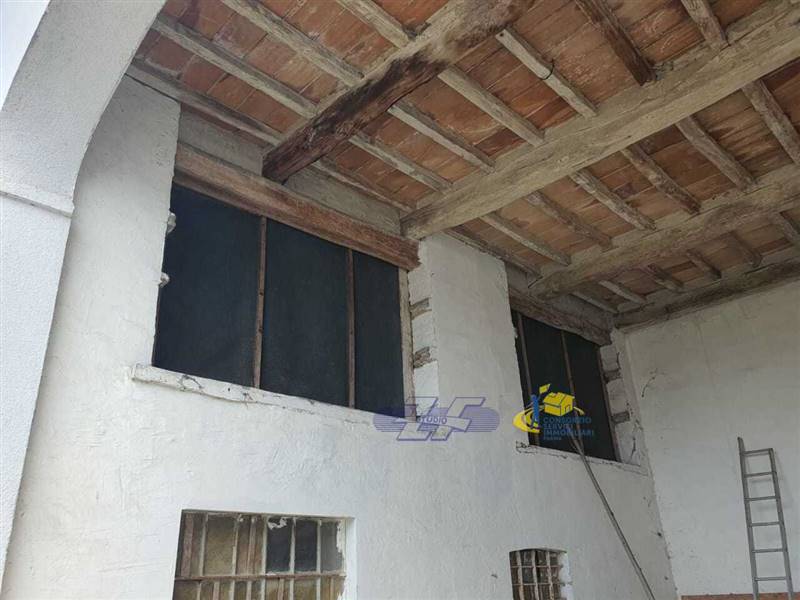 WhatsApp Image 2025-05-20 at 16.17.50 (1).jpeg