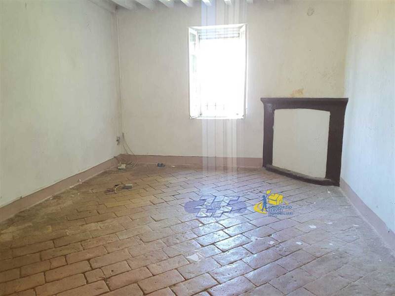 WhatsApp Image 2025-05-20 at 16.02.56 (1).jpeg