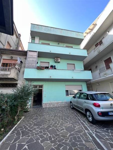 Appartamento in Via Manzoni in zona Frazioni: Villanova a Cepagatti