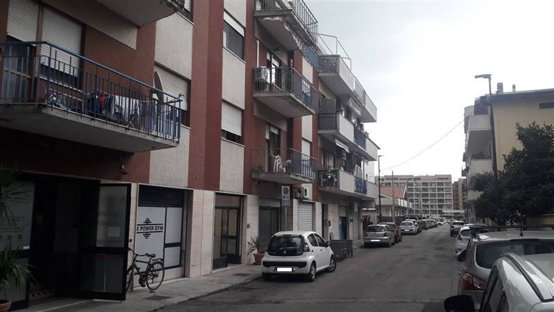 Quadrilocale in Via Cigno in zona Porta Nuova a Pescara