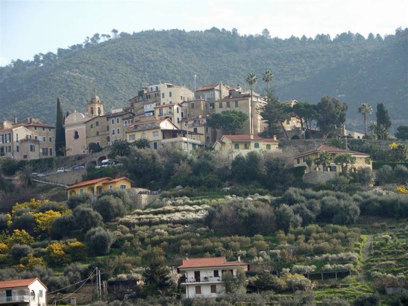 Villa in zona Borghetto San Nicolò a Bordighera