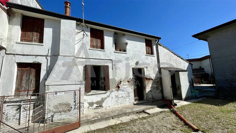 Casa semi indipendente in Via Giuseppe Garibaldi 373 a Villadose