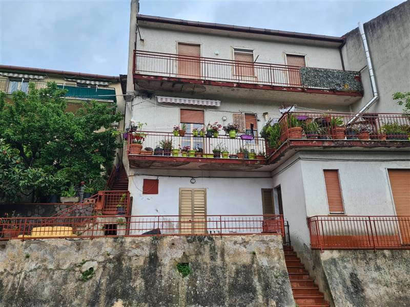 Appartamento abitabile in zona San Nicola Dei Lembo a Montecorice