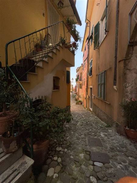 WhatsApp Image 2021-08-27 at 16.14.56 (1).jpeg