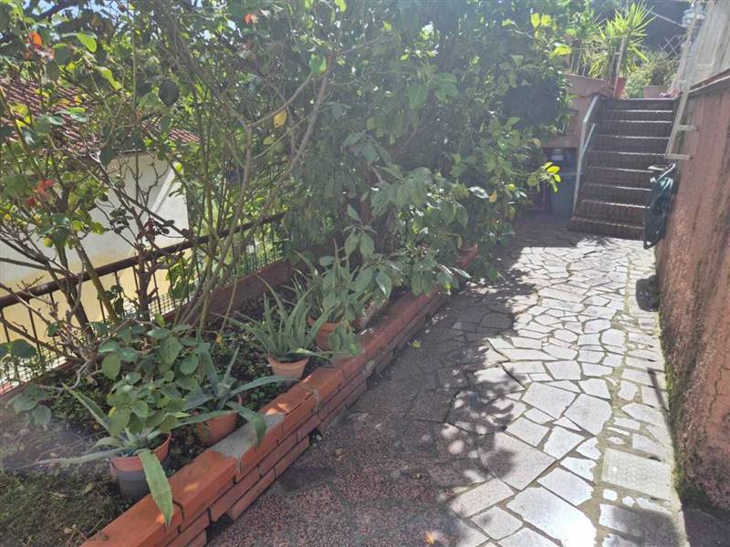 WhatsApp Image 2025-09-25 at 12.17.13 (1).jpeg