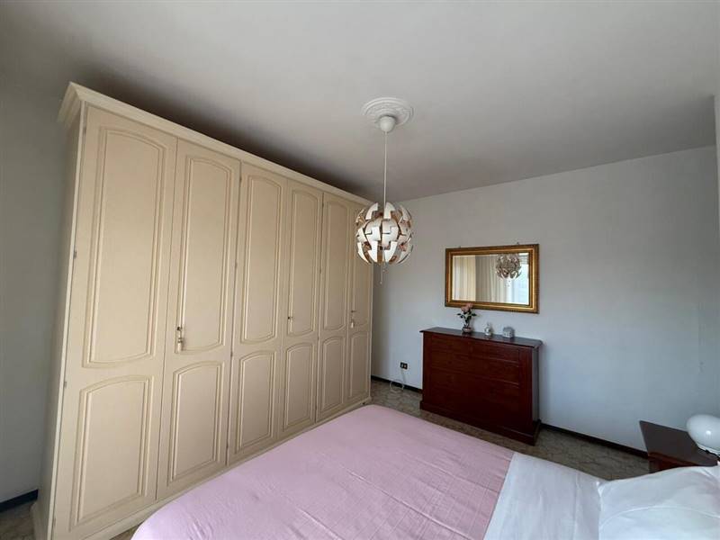 Immagine 192f04db.jpg